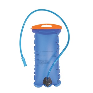 Réservoir d'eau de <span class=keywords><strong>vessie</strong></span> d'hydratation 1.5L 2L 3L <span class=keywords><strong>vessie</strong></span> d'eau sans BPA pour la course à pied cyclisme randonnée Camping - Product Image 3