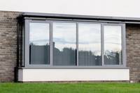 Fenêtre fixe en alliage d'aluminium haute sécurité avec double vitrage trempé, isolation thermique et phonique, options de couleur personnalisées pour usage extérieur