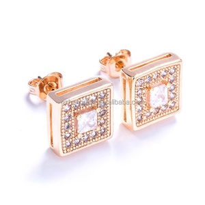 ต่างหูเพชรทรงสามเหลี่ยมทอง 18k ราคาถูก ขายส่ง กวางโจว - Product Image 1
