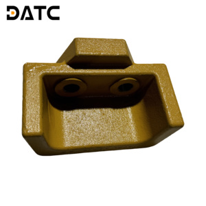 Los más vendidos: Nuevo bastidor de oruga con guía de bogie 17M-30-67132 17M3067132 para excavadora D275A-5, piezas de repuesto para maquinaria de construcción. - Product Image 4