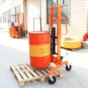 เครื่องยกถังน้ำมันแบบใช้เท้าเหยียบ สำหรับถังพลาสติกขนาด 200 ลิตร - Product Image 1