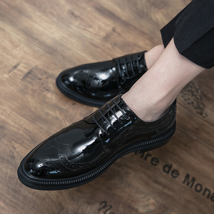 Nuevos Zapatos Oxford de Cuero para Hombre, Estilo Británico Casual de Lujo, Hechos a Mano, Impermeables, Color Verde Perenne, Cerrados, Sin Cordones, Formales, para Boda u Oficina - Product Image 6