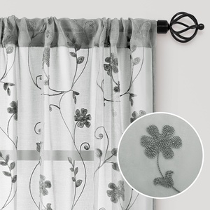 Rideaux et cantonnières en polyester 100% ignifuges, occultants, toutes saisons, à œillets, avec motif floral brodé de trèfles à quatre feuilles - Product Image 2