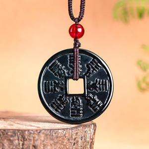 Colgante de Jade Negro Jadeíta Natural, Diseño Original 'El Diablo Gasta Dinero', Jade UNISEX al por Mayor C291 - Product Image 3