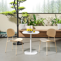 Chaise en plastique ajourée de haute qualité, très vendue, pour restaurant, salon, café