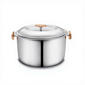 Casserole en acier inoxydable avec couvercle en verre, poignées en bois, design minimaliste rond, durable pour les cuisinières à gaz et à induction - Product Image 1