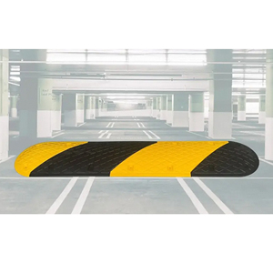 Factory Producing Modular Speed Bump Ramp Cable Protector Heavy Load Capacity Road Rubber Speed Bump For Sale - Product Image 4
