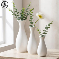Vase en céramique blanc mat nordique personnalisé ARM LVG, bord lisse en forme de lys, vase à fleurs en porcelaine, bord plissé, décoration d'intérieur