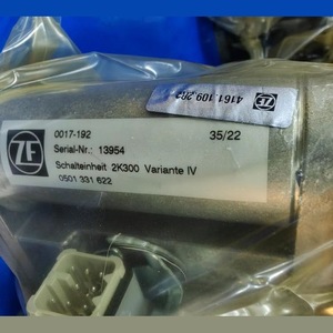 โซลินอยด์วาล์ว ZF Gear Shifter GE5 060 F47/153 24VDC สำหรับกล่องเกียร์เครื่องจักรกล 2K300 รุ่น Variante IV - Product Image 1