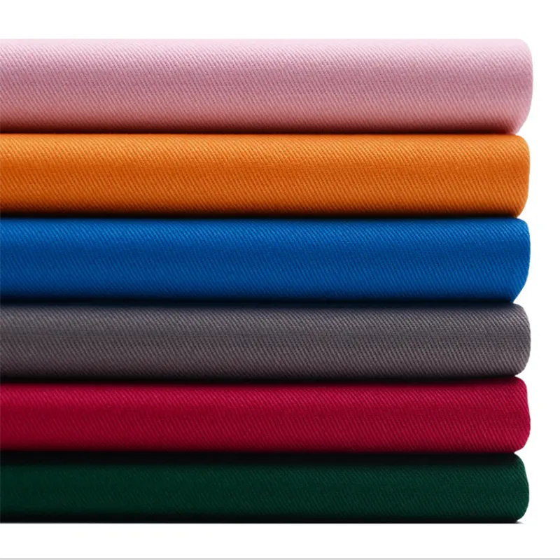 China Textiel Katoen/Polyester Geborsteld Twill Cvc 60/40 Verven Katoen Twill Stof
