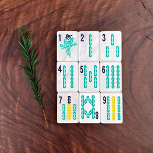 Jeu de Mahjong américain de 160 pièces |   Tuiles acryliques blanches nacrées de luxe modernes, pliables, écologiques et durables, jeu complet pour 4 joueurs - Product Image 5