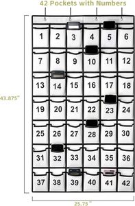 Organizador de Bolsillos para Aula con 42 Bolsillos Numerados y Ganchos para Colgar Teléfonos Celulares, Calculadoras y Otros Artículos de Oficina y Escolares - Product Image 4