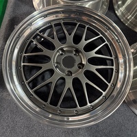 Vente en gros usine Jantes forgées 17 - 22 pouces 5x100 5x108 5x112 5x114.3 5x115 5x120 5x127 avec configurations de boulons personnalisées et déplacements d'axe pour voitures de luxe