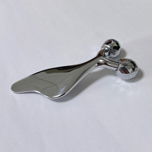 Masseur facial 3D en forme de poisson, rouleau de massage facial, outil de gua sha pour les yeux - Product Image 3