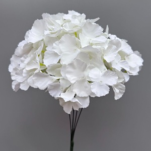 Beau bouquet de mariage artificiel de baies d'hortensia Roses expé<span class=keywords><strong>di</strong></span>ées au hasard pour Pâques Noël Arrangement de mariée élégant - Product Image 4