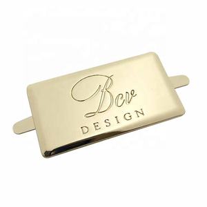 Proveedor chino de alta calidad flexible metal Logo etiqueta bolsos hardware placa - Product Image 1