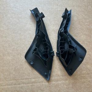 Panneaux de garniture d'essuie-glace Toyota Prado 53867-0G010 53866-0G010 Protections d'angle avant en plastique compatibles LC150 - Product Image 4