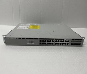 C9200L-<span class=keywords><strong>24T</strong></span>-<span class=keywords><strong>4G</strong></span>-E commutateur de liaison montante <span class=keywords><strong>9200L</strong></span> 24-Port 4x1G - Product Image 1