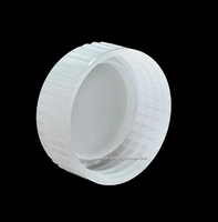 Bouchon en plastique à large ouverture de 30 mm pour sachets souples de détergent liquide, gel ou huile