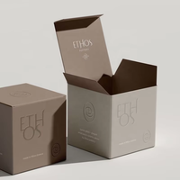 Fabricant de boîtes en papier kraft écologiques personnalisées avec logo, pliables, petites, rectangulaires, pour bougies, cosmétiques, huiles essentielles, emballages cadeaux carrés