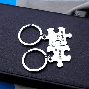 Set <span class=keywords><strong>de</strong></span> Regalos 'Mejor Juntos' para Novio o Novia, Regalos para Relaciones a Distancia, Regalos <span class=keywords><strong>de</strong></span> San Valentín, Llavero con <span class=keywords><strong>Piezas</strong></span> <span class=keywords><strong>de</strong></span> <span class=keywords><strong>Rompecabezas</strong></span> para Parejas - Product Image 3