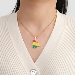 Collar de mapa de Bolivia esmaltado para mujeres y hombres, colgante de bandera boliviana de acero inoxidable, regalo de joyería de moda - Product Image 2