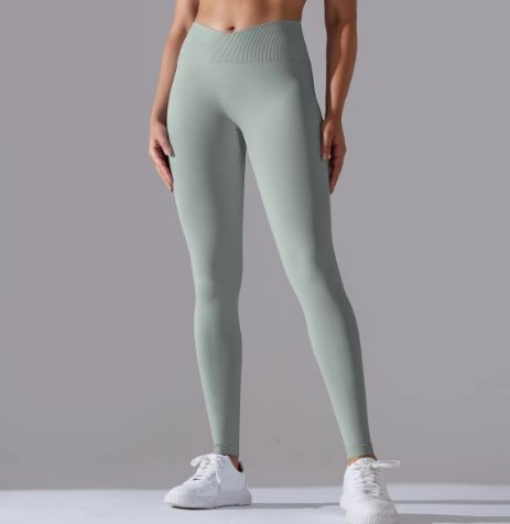 สีเทาอ่อน