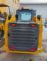 Chargeuse compacte sur chenilles légère XC7-SR07B de 0,4 m³ de capacité, 890 kg, avec tondeuse, tarière et souffleuse à neige