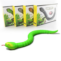 Niños novedad electrónica simulación realista IR infrarrojo Control remoto serpiente de cascabel Rc serpiente juguetes regalo de cumpleaños