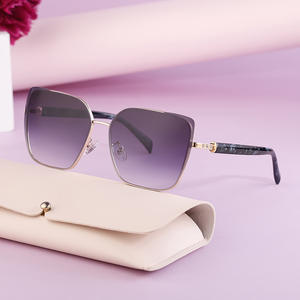 Gafas de sol tipo ojo de gato para mujer, protección UV400, montura de PC, lentes negras, embalaje tipo sobre WF 5G21 - Product Image 3