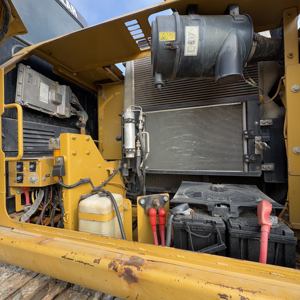 Excavatrice 315D 15T modèle 2024 à faible nombre d'heures de fonctionnement pour la location dans les projets agricoles d'Asie du Sud-Est et d'Afrique de l'Est – Moteur et pompe à engrenages - Product Image 6