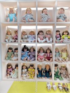 NPK – poupée d'art à collectionner Happy Baby, 24 pouces, peau marron foncé, Reborn, poupée fille, poupées afro-américaines - Product Image 6