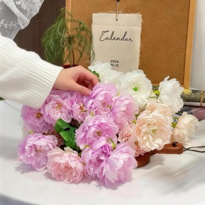 Flores Artificiales de Peonía de 6 Cabezas, Realistas y Estéticas, Hechas a Mano, para Decoración de Bodas y Hogar, Tacto Real, Flores Falsas Realistas, Venta al Por Mayor - Product Image 5