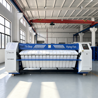 Repasseuse industrielle à plat pour la finition du linge commercial, idéale pour la literie d'hôtel, la literie d'hôpital et les grandes blanchisseries.