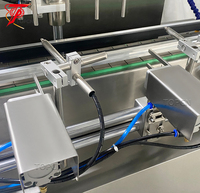 Machine de remplissage et de bouchage automatique de liquides pour bouteilles rondes en plastique, à pompe magnétique numérique de bureau, pour jus et huile