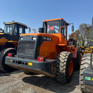 Chargeur sur pneus Doosan DL505 d'occasion de Corée de haute qualité et de bonne performance pour Offre Spéciale - Product Image 2