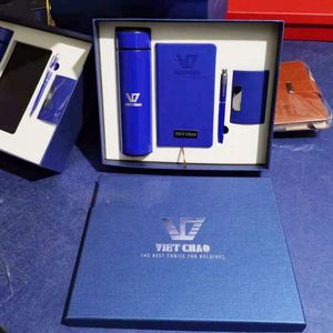 Exquisito Set de Regalo Corporativo Empresarial: Cuaderno de Tapa Dura de PU (100 Hojas), Termo, Bolígrafo, Tarjetero, Caja de Regalo para Eventos de Año Nuevo - Product Image 4