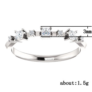 Anello Minimalista da Donna con Zirconia Cubica, Elegante e Alla Moda per Uso Quotidiano - Product Image 5