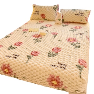 Drap-<span class=keywords><strong>housse</strong></span> en flanelle d'hiver King Queen Pure Color Bed Cover Velvet Thick Non-Slip Mattress Protective Cover <span class=keywords><strong>150x200</strong></span> - Product Image 1