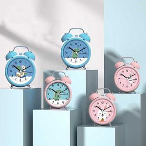 Réveil intelligent puissant pour enfants et étudiants, avec sonnerie métallique, idéal pour se lever facilement au chevet des garçons et des filles - Product Image 5