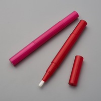 Stylo nettoyant pour bijoux avec logo personnalisé OEM Formule végétale équilibrée en pH Brosse rotative portable sans alcool Emballage en boîte-cadeau