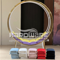 Canapé de réception coloré en forme de cercle pour mariage et fête de couple