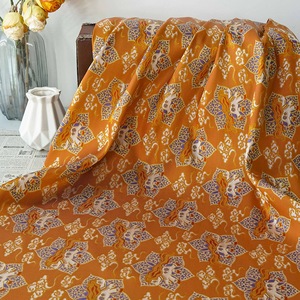 Tissu brocart chinois vintage Song, tissé avec du fil d'or, motif jacquard cheval nuageux, pour veste Hanfu - Product Image 1
