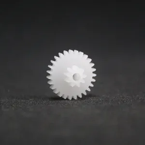 Shunli engrenage à crémaillère en plastique personnalisé Pom pièces en nylon engrenages planétaires en plastique Peek engrenage droit à vendre CNC