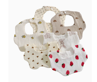 Bavoirs en gaze de coton imprimés écologiques pour enfants, vente en gros de serviettes de bave pour bébés et maternité