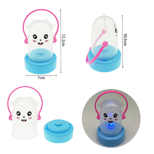 ของเล่นขนมหวานตลกๆ แบบขายส่ง โคมไฟพกพาสำหรับเด็ก ภาชนะใส่ขนม ของขวัญส่งเสริมการขายสำหรับเด็ก ขนมหวานจำนวนมาก - Product Image 1