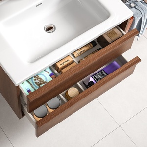 <span class=keywords><strong>Set</strong></span> Mobile da <span class=keywords><strong>Bagno</strong></span> Moderno Sospeso in Multistrato con Lavabo in Ceramica, Specchio a Led e Vano Portaoggetti Impermeabile in Legno - Product Image 4