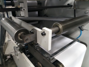 Label Flexographic <strong>Printing</strong> <strong>Machine</strong> <strong>Roll</strong> <strong>to</strong> <strong>Roll</strong> <strong>Flexo</strong> Printer - Product Image 6