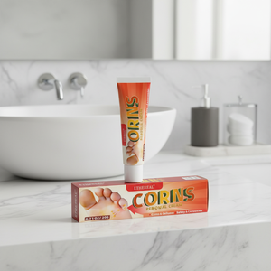 Crème de soin des pieds à base de plantes pour les callosités et les cors - Pieds lisses avec des ingrédients naturels - Product Image 4