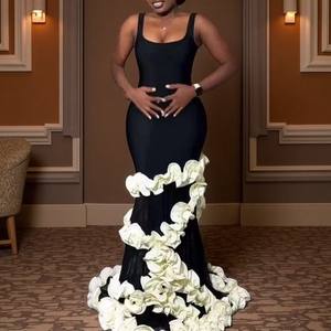Abito da Sera a Fascia Lungo Fino ai Piedi di Lusso per Donna Sexy ed Elegante di Buona Qualità <span class=keywords><strong>Nero</strong></span> <span class=keywords><strong>con</strong></span> Fiore <span class=keywords><strong>Bianco</strong></span> - Product Image 2